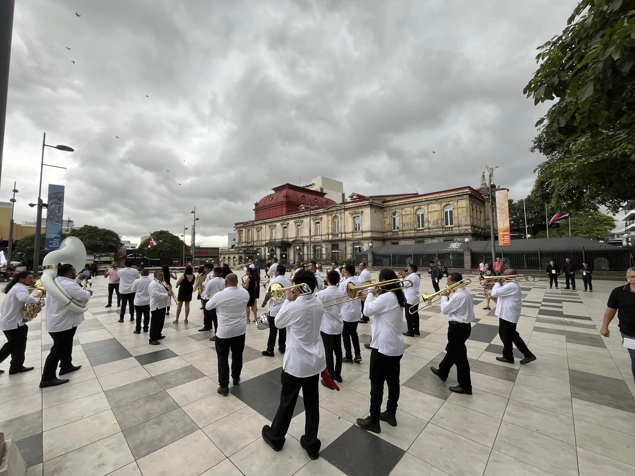 Banda Sinfónica Municipal participó en pasacalles por la Avenida Central en San José 