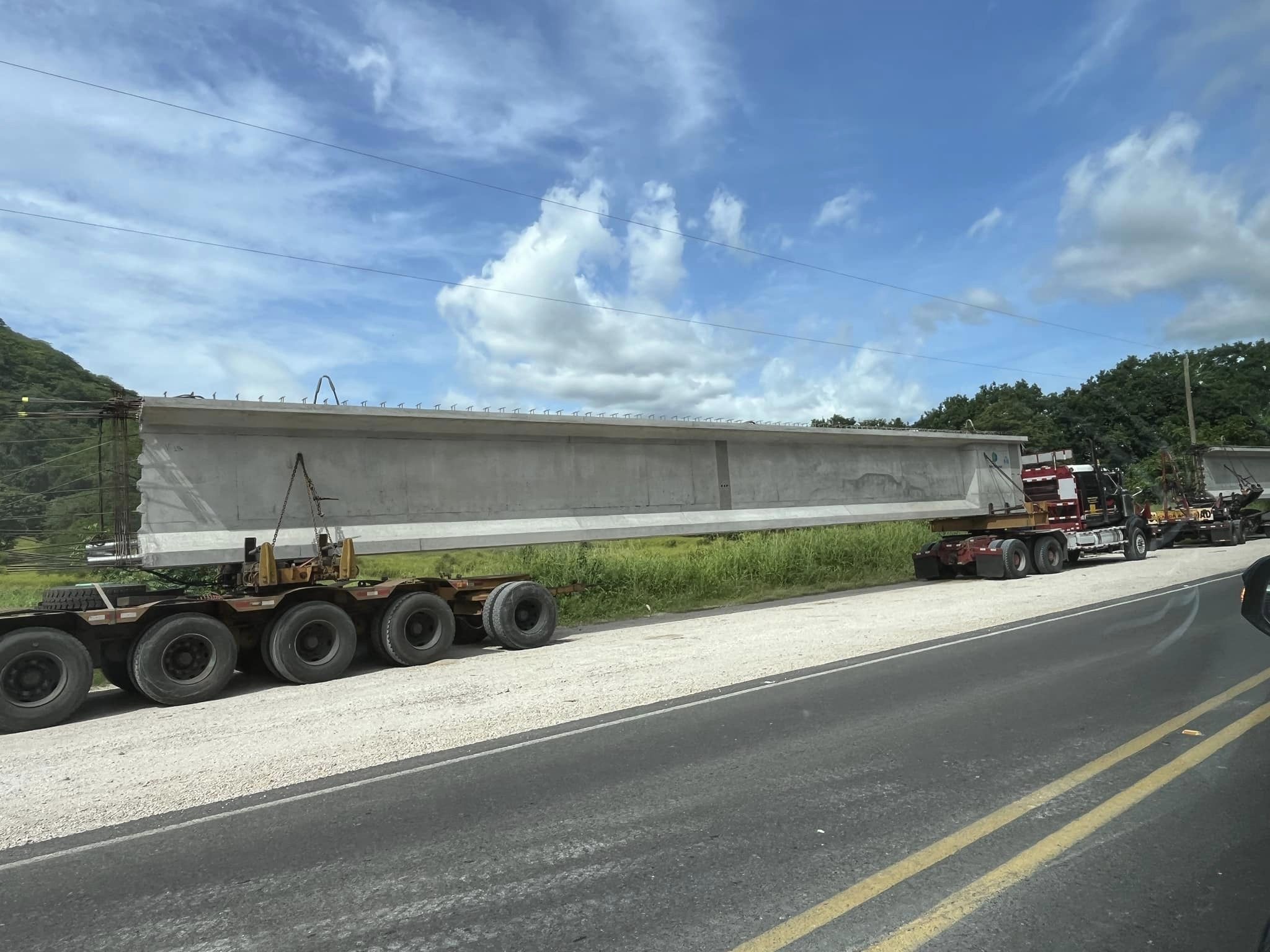 Vuigas del puente Río Grande ya están llegando al sitio de la construcción