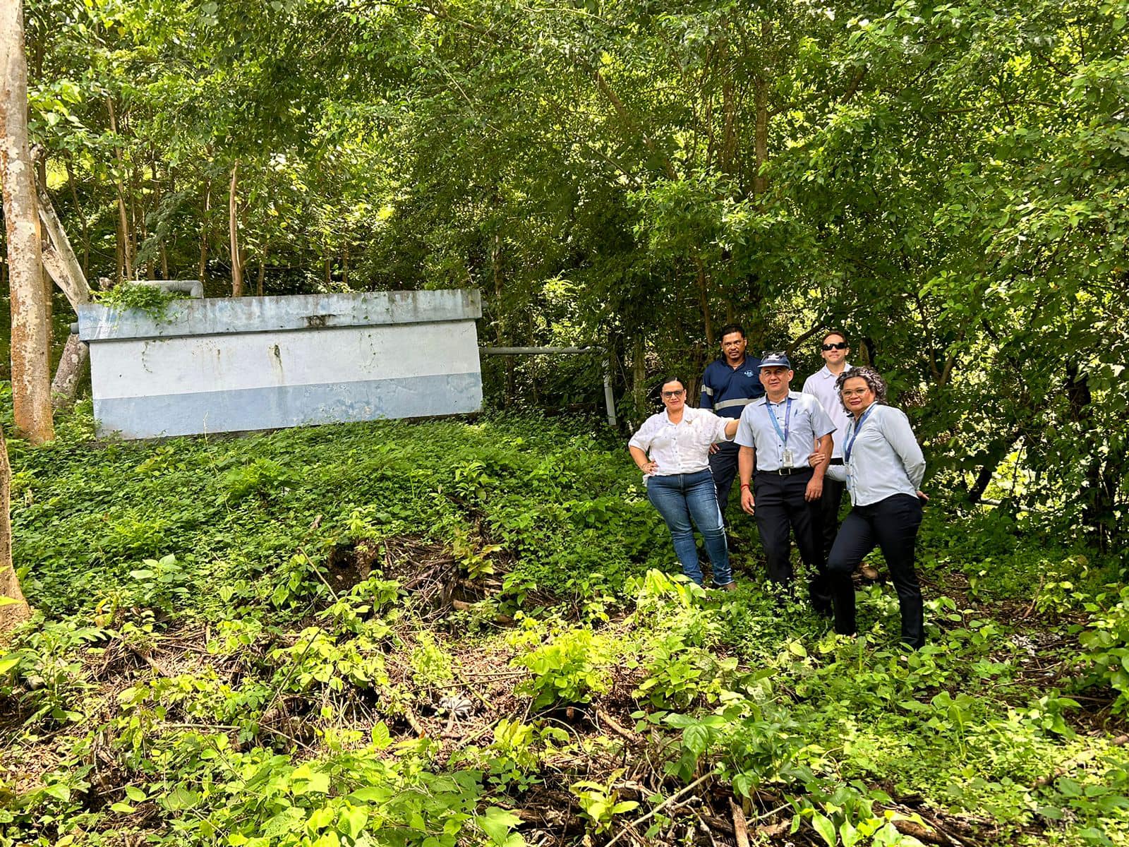 Gira por pozos y tanques de almacenamiento de agua potable