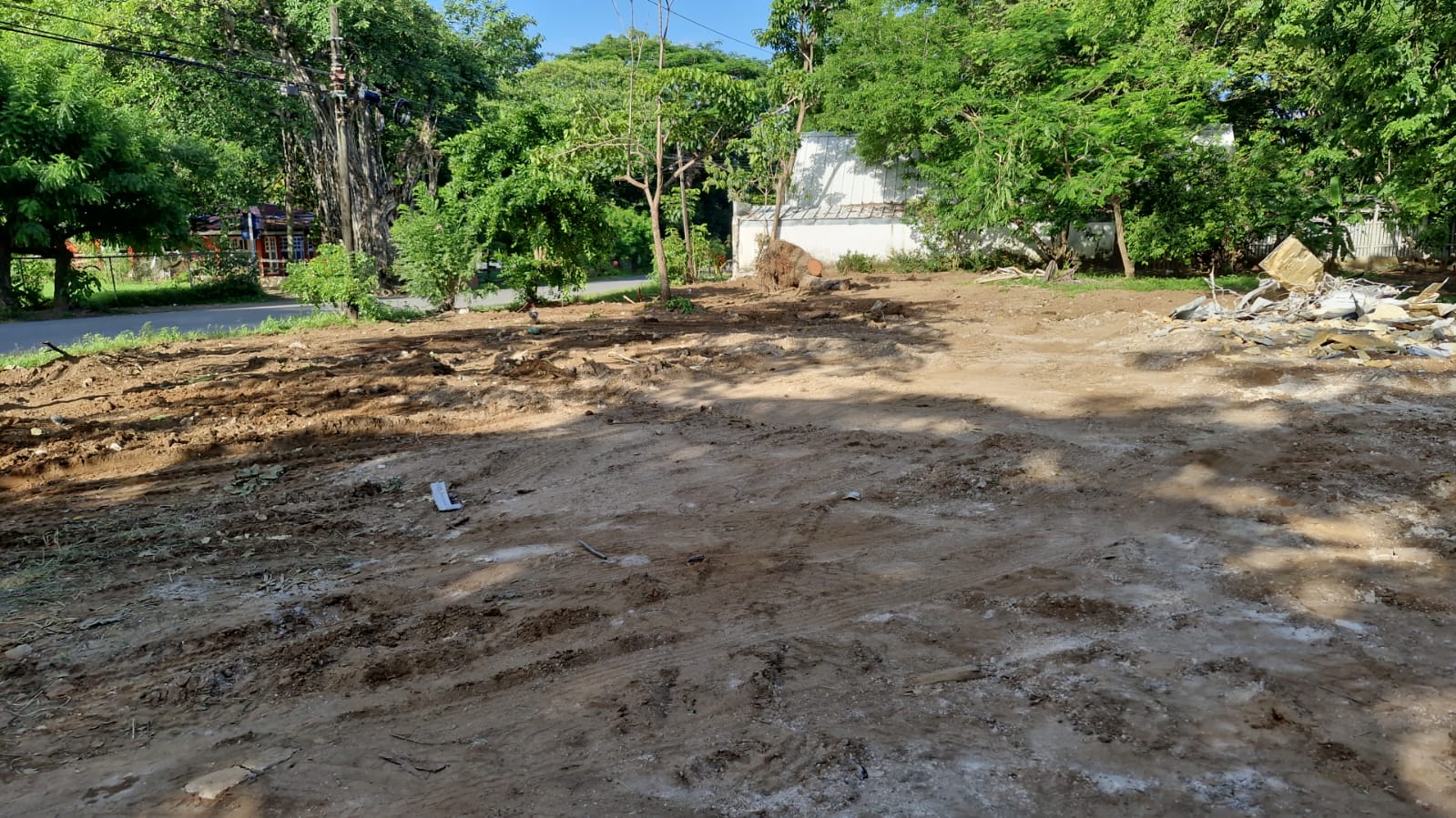 Municipalidad de Nicoya ejecutó demolición de estructuras ilegales en zona restringida de Garza