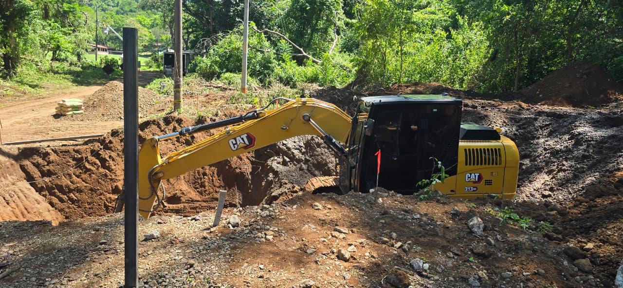 Así avanza la etapa constructiva del nuevo puente peatonal en Buenavista de Sámara
